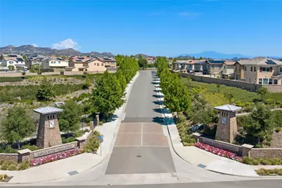 24212 Bay Laurel Avenue, Murrieta, CA 92562 - Photo 42