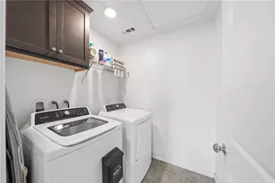 24212 Bay Laurel Ave, Murrieta, CA 92562 - Photo 28