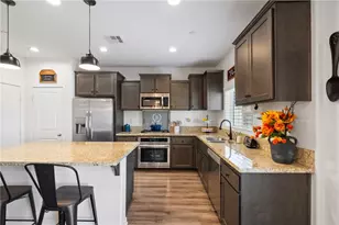 24212 Bay Laurel Ave, Murrieta, CA 92562 - Photo 8