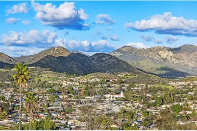 12886 Castle Court, Lakeside, CA 92040 - Photo 8