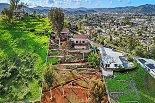 12886 Castle Ct, Lakeside, CA 92040 - Photo 4