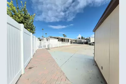 1295 S Cawston Avenue, Hemet, CA 92545 - Photo 4