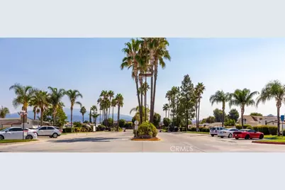 1295 S Cawston Avenue, Hemet, CA 92545 - Photo 10