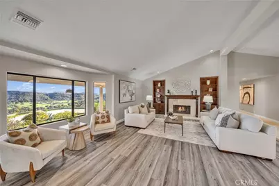 42253 Via Nortada, Temecula, CA 92590 - Photo 8