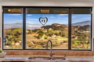 42253 Via Nortada, Temecula, CA 92590 - Photo 16