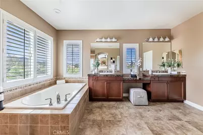 25737 Bay Meadows, Murrieta, CA 92562 - Photo 32