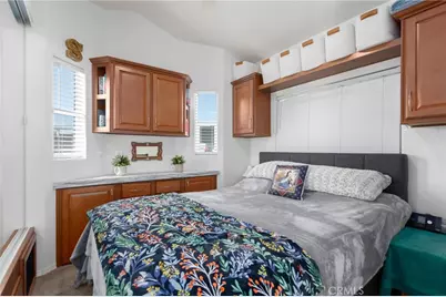 1295 S Cawston #428, Hemet, CA 92545 - Photo 12