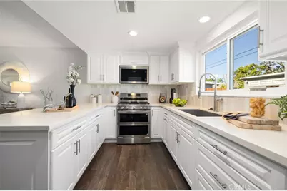 1529 Catalina Avenue, Santa Ana, CA 92705 - Photo 28