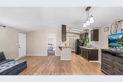 220 Camino Corto #39, Vista, CA 92083 - Photo 2