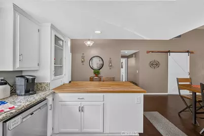 31351 Firwood Drive, Running Springs, CA 92382 - Photo 12