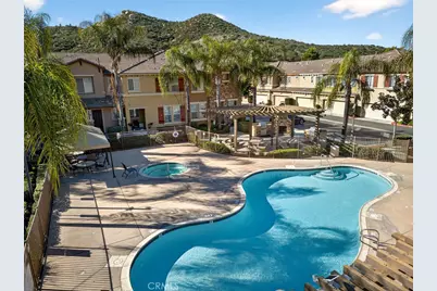 30505 Canyon Hills, Lake Elsinore, CA 92532 - Photo 2