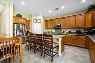 31677 Middlebrook Ln, Menifee, CA 92584 - Photo 14