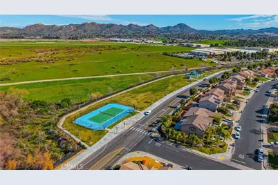 19845 Silverwood Drive, Lake Elsinore, CA 92530 - Photo 44