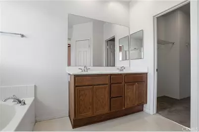 19845 Silverwood Drive, Lake Elsinore, CA 92530 - Photo 20