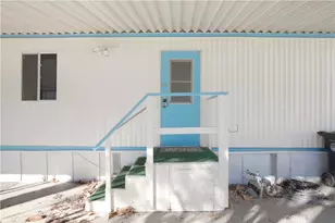 725 W Thornton, Hemet, CA 92543 - Photo 16