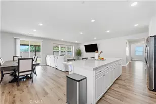 569 Pooish, San Jacinto, CA 92582 - Photo 2