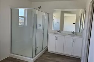 31407 Water Oak Dr, Winchester, CA 92596 - Photo 8