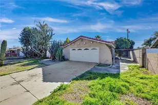 41797 Shady, Hemet, CA 92544 - Photo 2