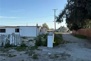 13807 Carson, Trona, CA 93562 - Photo 22