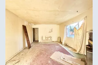 13807 Carson, Trona, CA 93562 - Photo 8