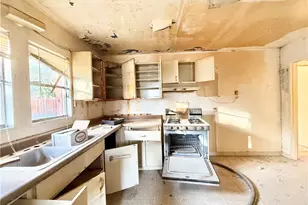 13807 Carson, Trona, CA 93562 - Photo 20