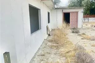 13807 Carson, Trona, CA 93562 - Photo 2