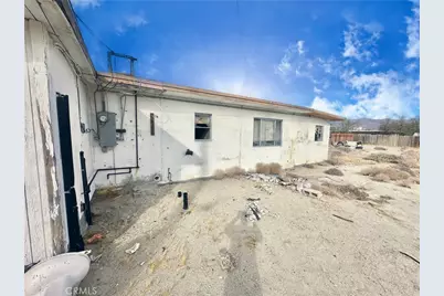 13807 Carson, Trona, CA 93562 - Photo 2