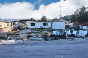 13807 Carson, Trona, CA 93562 - Photo 2