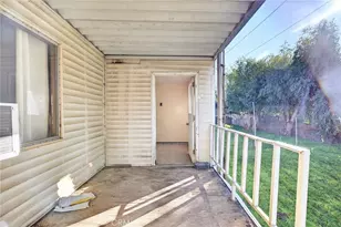 28568 Memory Ln, Winchester, CA 92596 - Photo 38