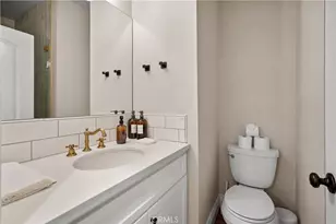 39851 Paseo Chaparro, Murrieta, CA 92562 - Photo 18