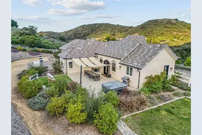 39851 Paseo Chaparro, Murrieta, CA 92562 - Photo 8