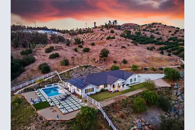 45497 Calle La Paz, Temecula, CA 92590 - Photo 2