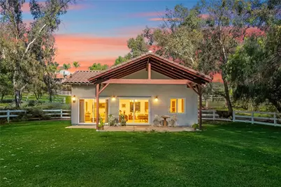 33905 Pauba, Temecula, CA 92592 - Photo 4