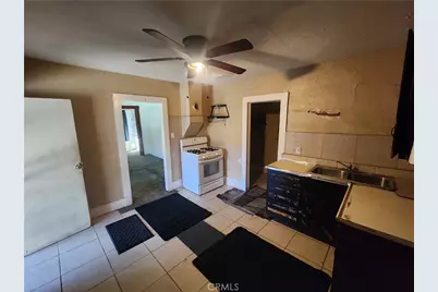 305 W Heald, Lake Elsinore, CA 92530 - Photo 2