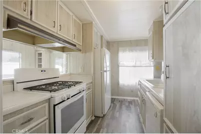 1499 Old Mountain Avenue #28, San Jacinto, CA 92583 - Photo 8