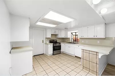 26778 Girard, Hemet, CA 92544 - Photo 6