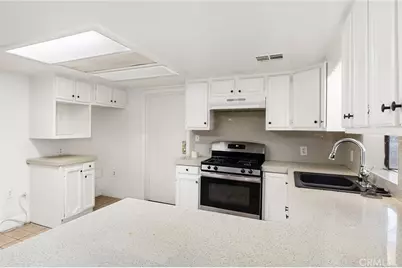 26778 Girard, Hemet, CA 92544 - Photo 8