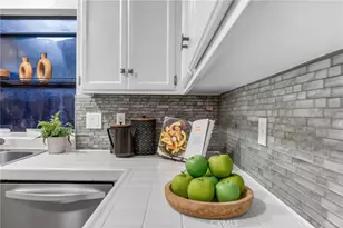 32042 Merlot Ct, Temecula, CA 92591 - Photo 16