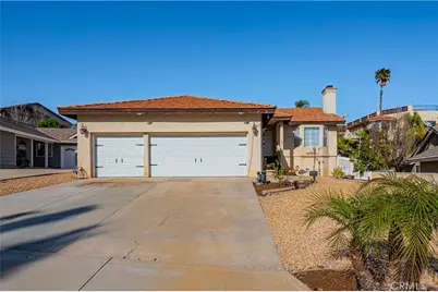 22196 Hoofbeat Way, Canyon Lake, CA 92587 - Photo 4