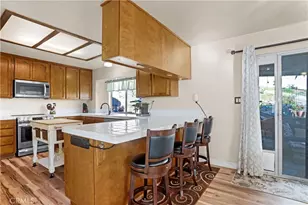 22196 Hoofbeat Way, Canyon Lake, CA 92587 - Photo 8