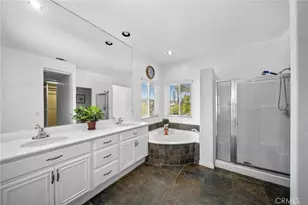 29 Villa Roma, Lake Elsinore, CA 92532 - Photo 28