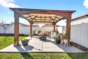 26101 Redoak St, Menifee, CA 92584 - Photo 58