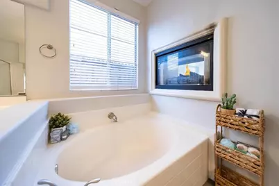 2812 Via Mazatlan, Corona, CA 92882 - Photo 24