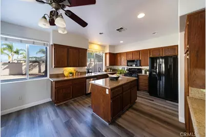 2812 Via Mazatlan, Corona, CA 92882 - Photo 12