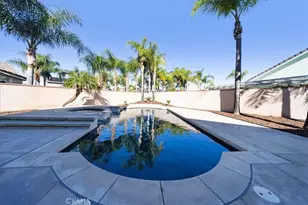 2812 Via Mazatlan, Corona, CA 92882 - Photo 38