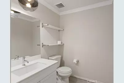 10292 Artesia Boulevard, Bellflower, CA 90706 - Photo 6