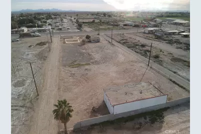 1581 E Hobsonway, Blythe, CA 92225 - Photo 1