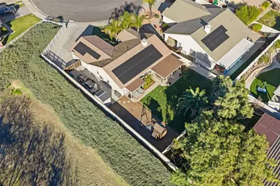 31285 Hamburg, Winchester, CA 92596 - Photo 8