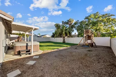 31285 Hamburg, Winchester, CA 92596 - Photo 34