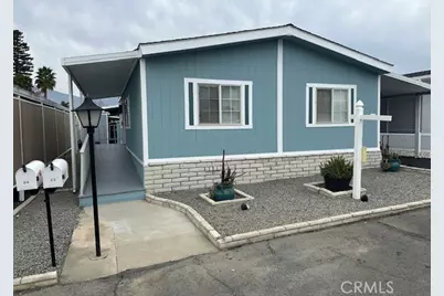 880 N. Lake Street #83, Hemet, CA 92544 - Photo 2